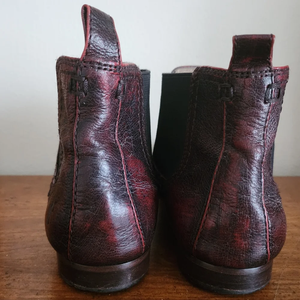 Frye Jillian Chelsea Leather Ankle Booties Size 6M